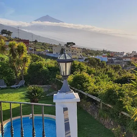 Casa Riquelas Chalet Sauzal